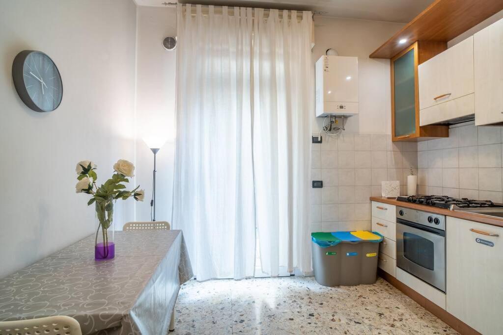 Terrazze Italiane City Center - Red Apartment Verona Ngoại thất bức ảnh