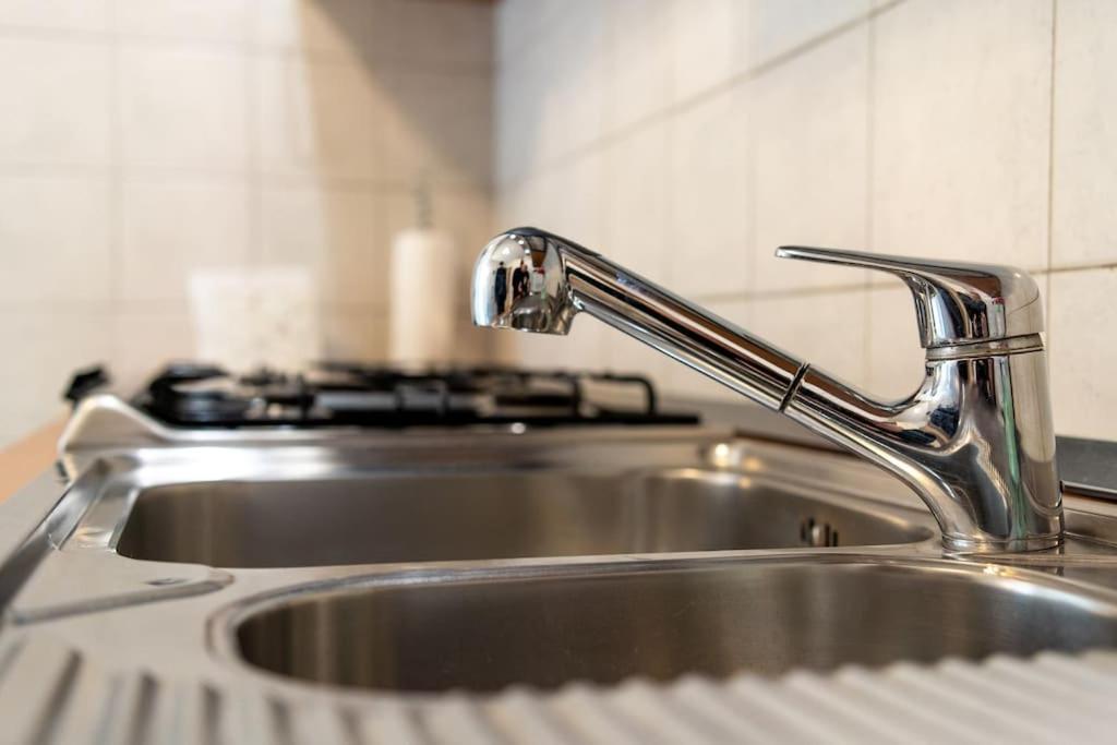 Terrazze Italiane City Center - Red Apartment Verona Ngoại thất bức ảnh