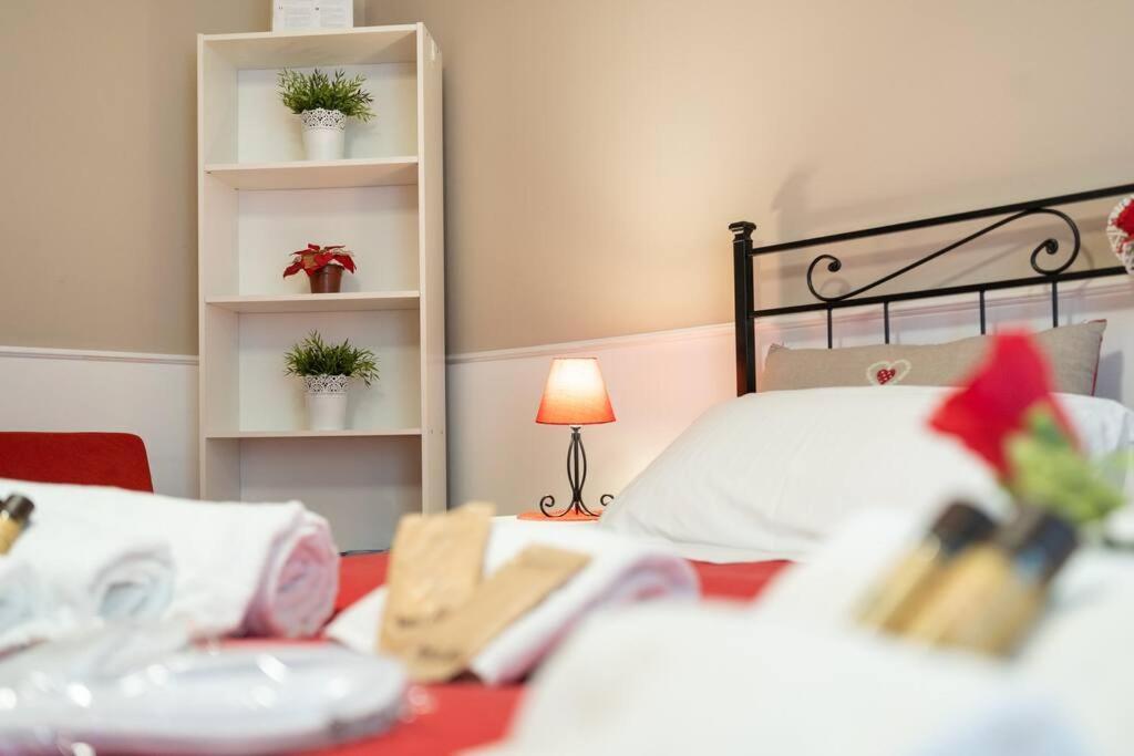Terrazze Italiane City Center - Red Apartment Verona Ngoại thất bức ảnh